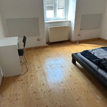 Central Plaza Family Apartment 2 Bedroom 布如克纽多夫 外观 照片
